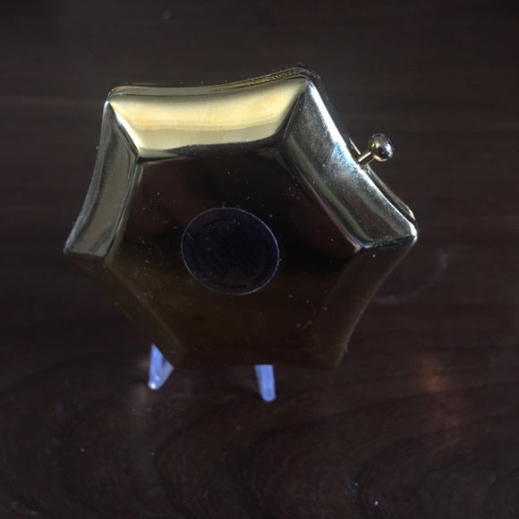 Estée Lauder Snowflake collector compact - Picture 2 of 4